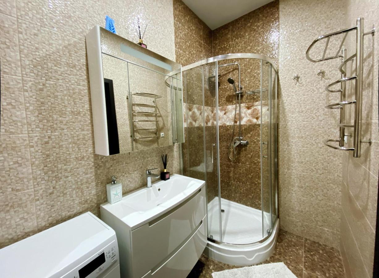 Italian Boulevard Modern Apartment Odessa Extérieur photo